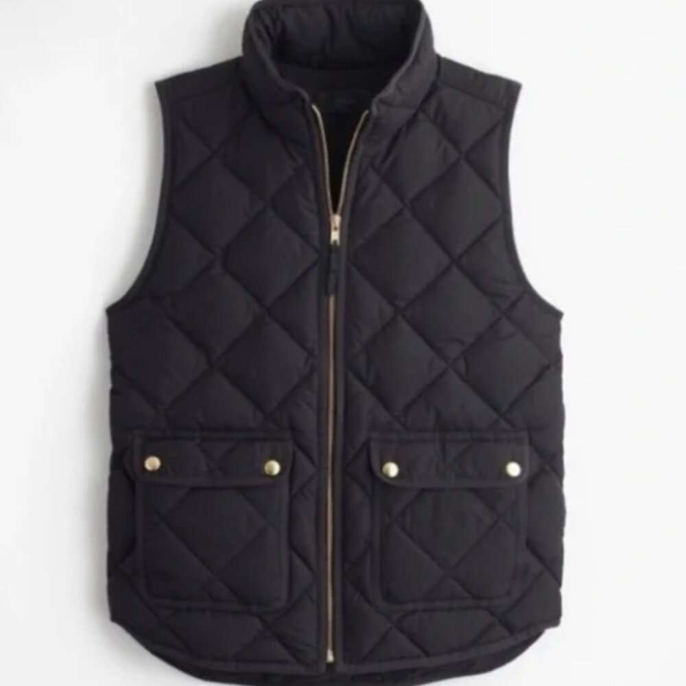 Jcrew Women’s Black Quilted Vest - Gently Worn!